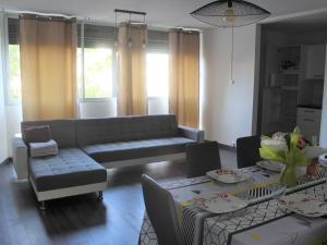 Appartement Balaruc-les-Bains, 3 pièces, 4 personnes - FR-1-503-111