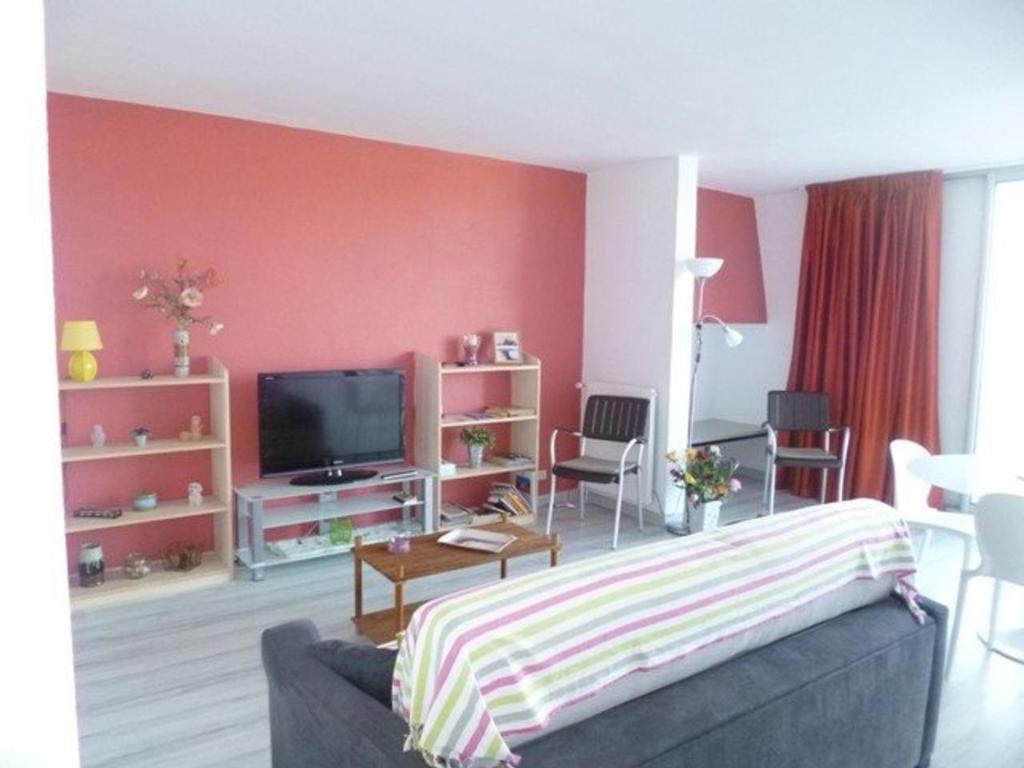 Appartement Banyuls-sur-Mer, 2 pièces, 4 personnes - FR-1-225C-21 RÃ©sidence Castell Bear - Route De Cerbere - BÃ¢timent D3 - 3Eme Ãtage - Appartement NÂ°331, 66650 Banyuls-sur-Mer