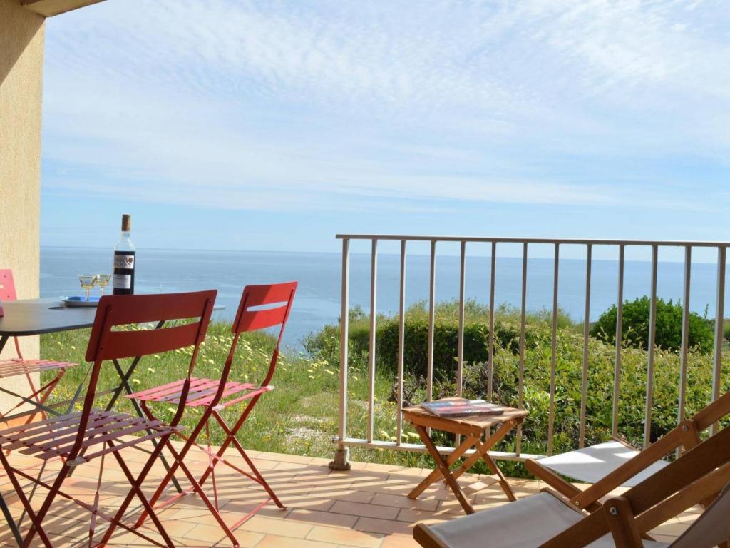 Appartement Appartement Banyuls-sur-Mer, 2 pièces, 4 personnes - FR-1-225C-31 APPARTEMENT 4217 - REZ-DE-CHAUSSEE ROUTE DE CERBERE 66650 Banyuls-sur-Mer