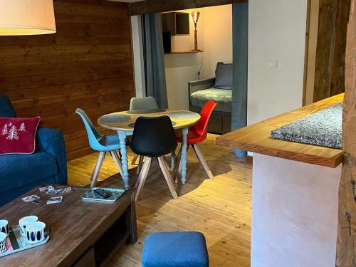 Appartement Barcelonnette, 2 pièces, 5 personnes - FR-1-165A-157