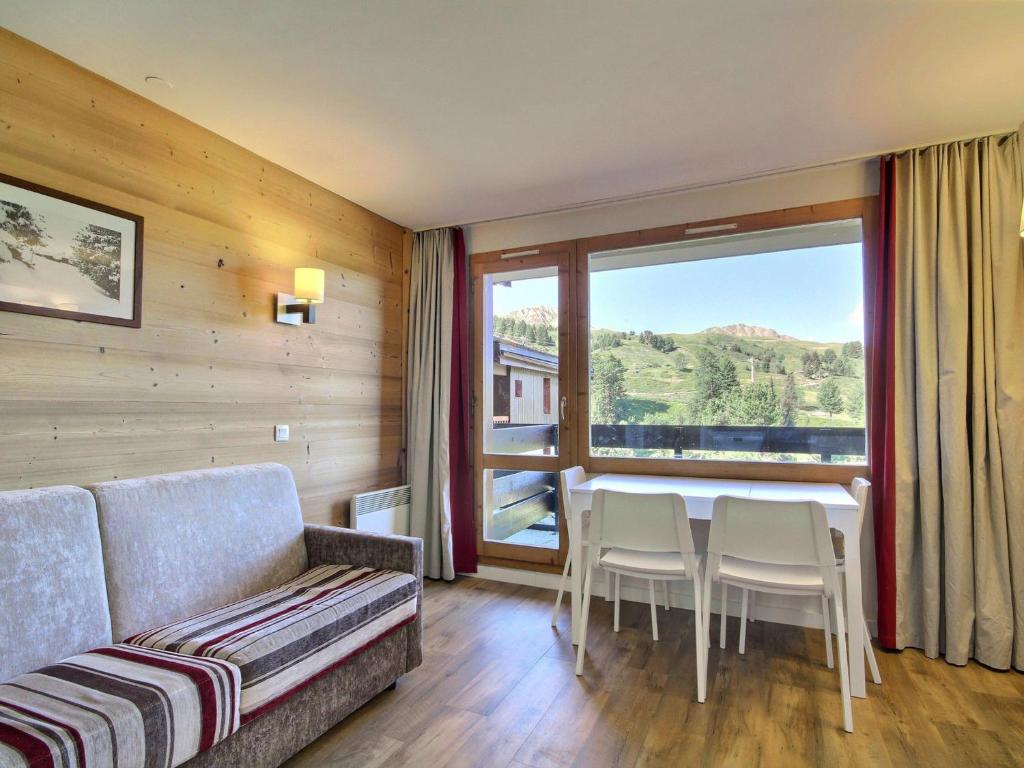 Appartement Belle Plagne, 2 pièces, 4 personnes - FR-1-455-1 Résidence Le Quartz - Belle Plagne -, 73210 Belle Plagne