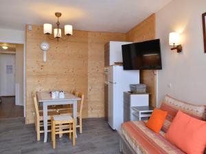 Appartement Belle Plagne, 2 pièces, 5 personnes - FR-1-181-2048
