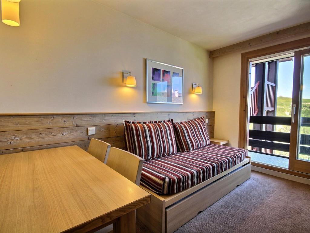 Appartement Belle Plagne, 2 pièces, 5 personnes - FR-1-455-180 Résidence Gémeaux, 73210 La Plagne Tarentaise