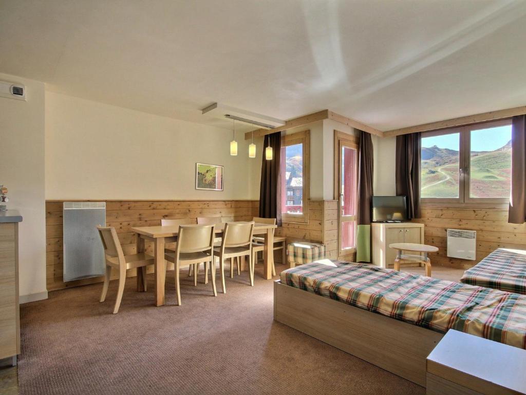 Appartement Belle Plagne, 3 pièces, 7 personnes - FR-1-455-181 Résidence Gémeaux, 73210 La Plagne Tarentaise