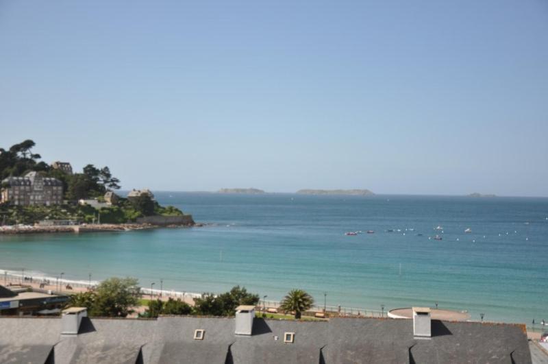 Appartement Appartement BELLE VUE MER dans la Tour du Château de Trestraou à PERROS-GUIREC - Réf 865 Résidence Château de Trestraou 22700 Perros-Guirec