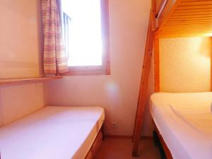 Appartement Bellentre, 3 pièces, 6 personnes - FR-1-329-31