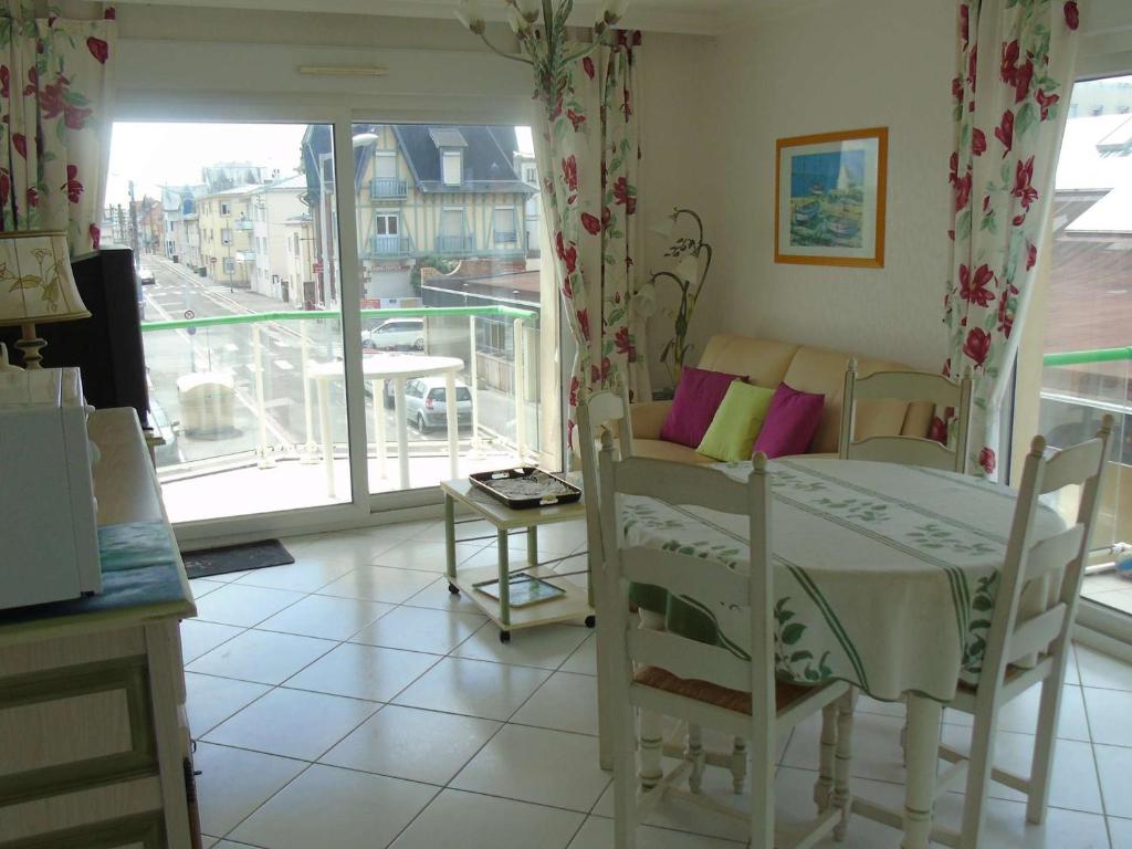 Appartement Berck-Plage, 3 pièces, 5 personnes - FR-1-674-19 56 rue du Calvaire Résidence Cap Soleil A21, 62600 Berck-sur-Mer