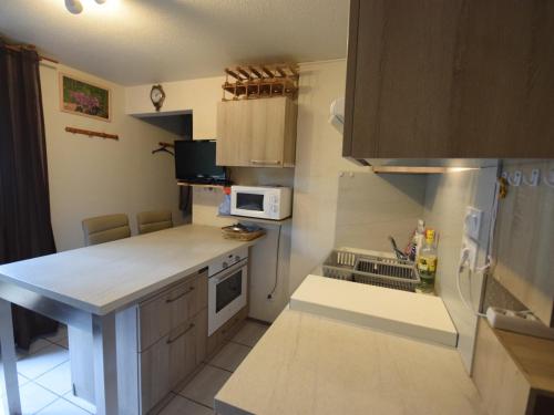 Appartement Bernex, 2 pièces, 6 personnes - FR-1-498-33