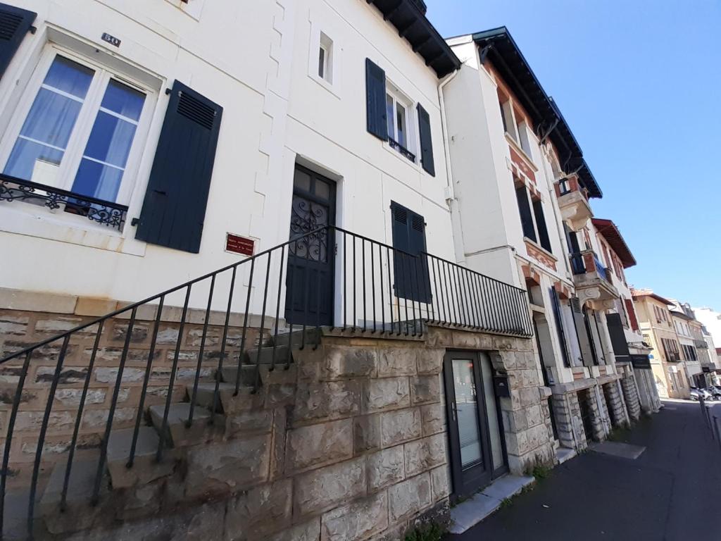 Appartement Appartement Biarritz, 1 pièce, 2 personnes - FR-1-239-760 50 Avenue de Verdun 64200 Biarritz