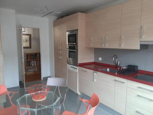 Appartement Biarritz, 2 pièces, 4 personnes - FR-1-239-660