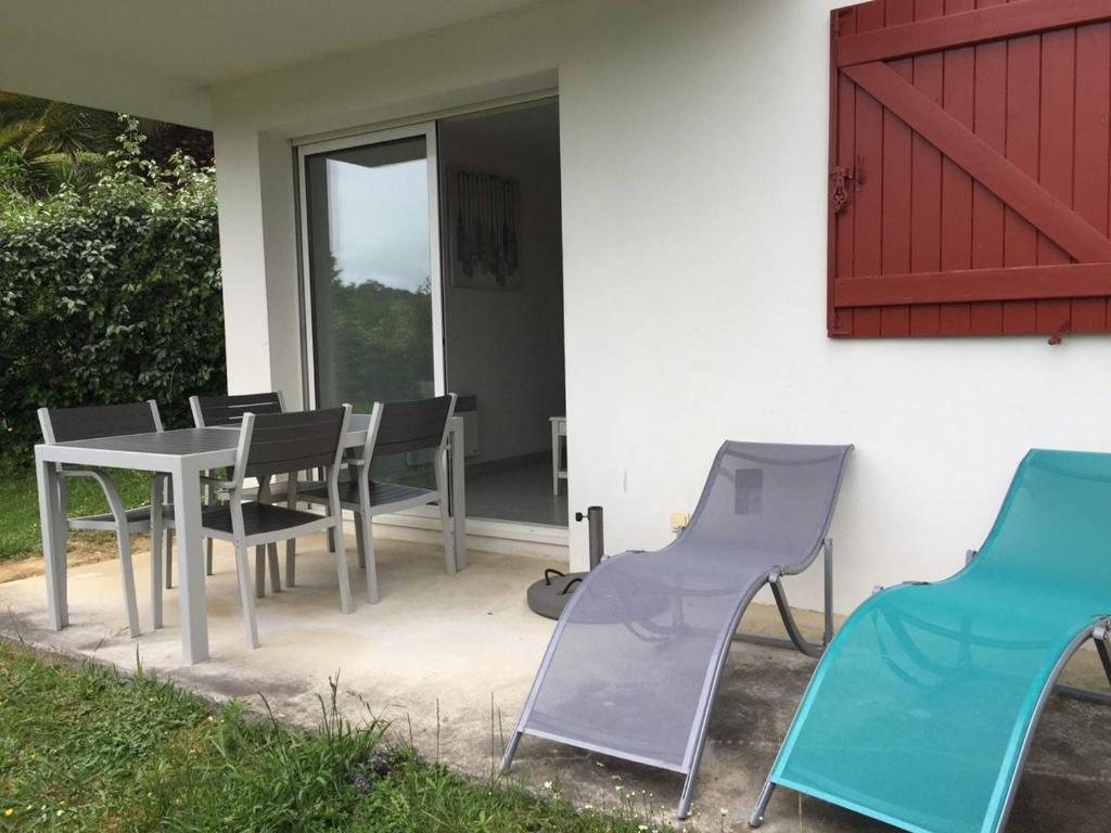 Appartement Biarritz, 2 pièces, 4 personnes - FR-1-3-447 13 Allée Gabrielle Dorziat - Rés. L'Orée Du Lac - Bât. B Ãtage -1 - Appartement N°04 -, 64200 Biarritz