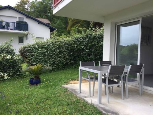 Appartement Biarritz, 2 pièces, 4 personnes - FR-1-3-447
