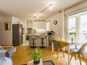 Appartement Appartement Biarritz, 2 pièces, 4 personnes - FR-1-3-517 58B avenue Edouard VII Rés. L'impérial - 3ème étage - Porte à gauche 64200 Biarritz Aquitaine