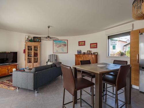 Appartement Biarritz, 4 pièces, 5 personnes - FR-1-3-578
