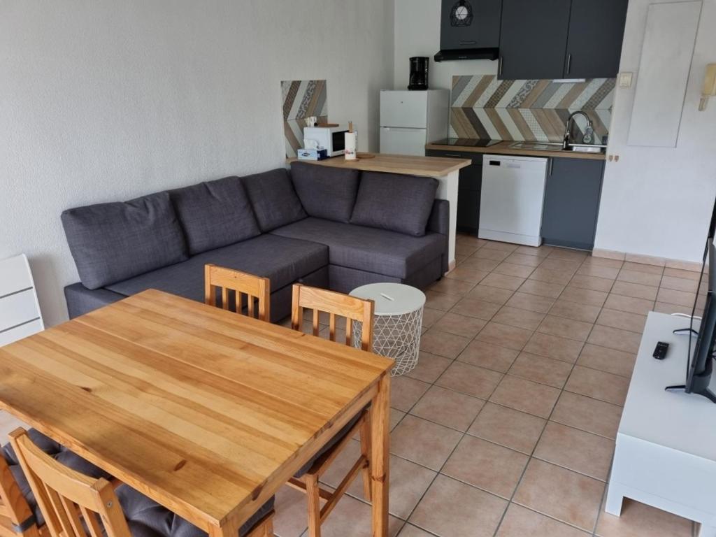 Appartement Appartement Biscarrosse, 2 pièces, 4 personnes - FR-1-319-454 166 Résidence Cap Océane rue du pas de les amnes 40600 Biscarrosse