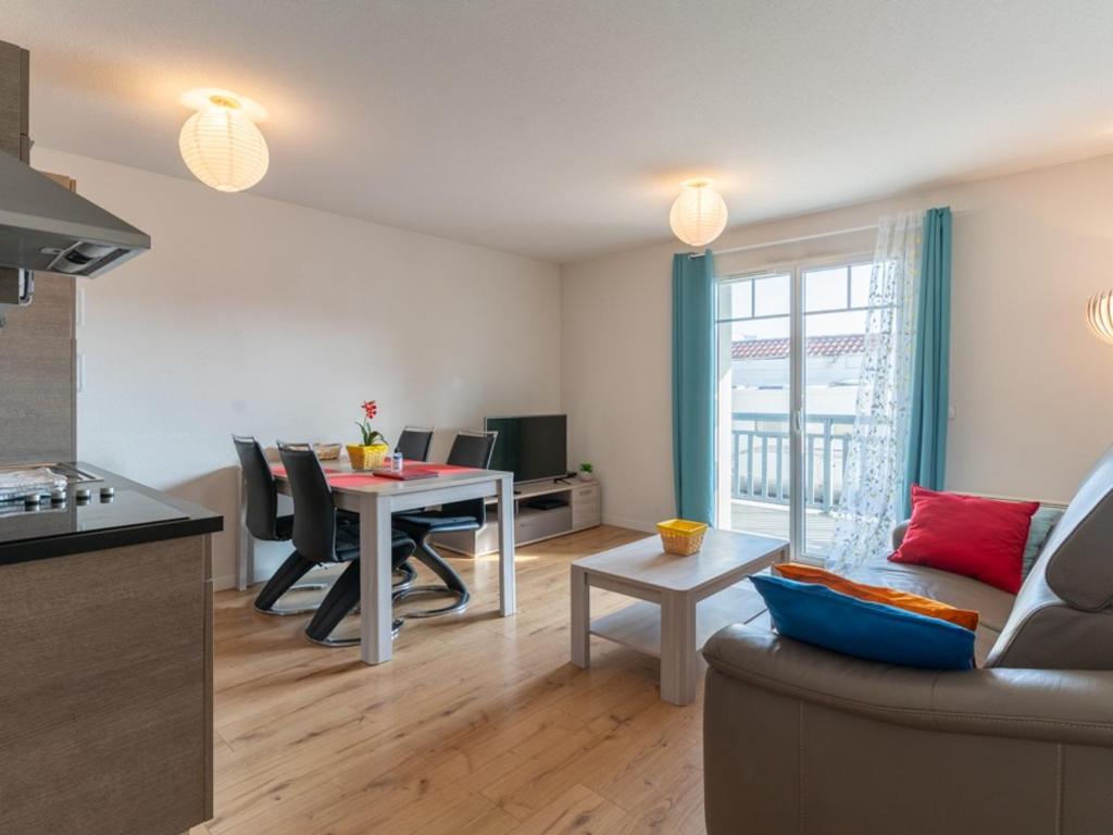 Appartement Biscarrosse Plage, 2 pièces, 5 personnes - FR-1-319-455 178 Résidence les balcons de l'océan Boulevard des sables Appartement E18, 40600 Biscarrosse