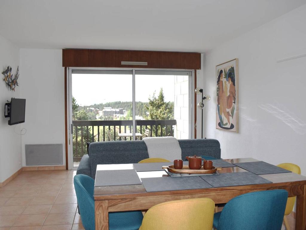 Appartement Bolquère-Pyrénées 2000, 3 pièces, 4 personnes - FR-1-592-40 RESIDENCE PLEIN SUD RUE BALCON DE LA SOULANE APPRT 28 BAT B, 66210 Font-Romeu