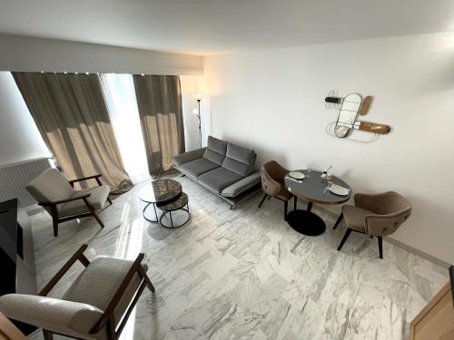 Appartement bord de mer avec piscine