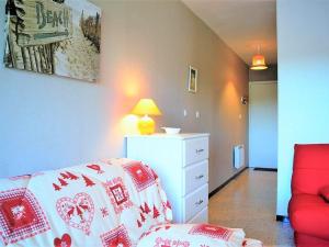 Appartement Bormes-les-Mimosas, 1 pièce, 3 personnes - FR-1-251-165