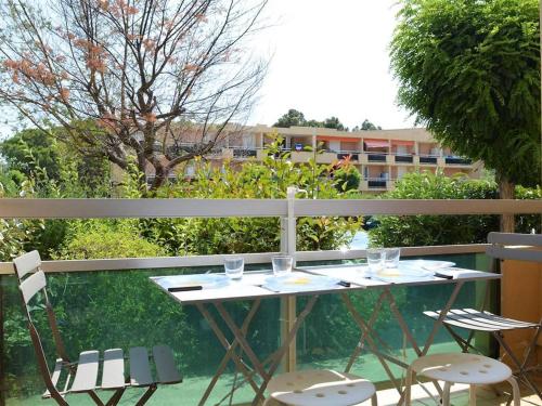 Appartement Bormes-les-Mimosas, 2 pièces, 4 personnes - FR-1-251-278