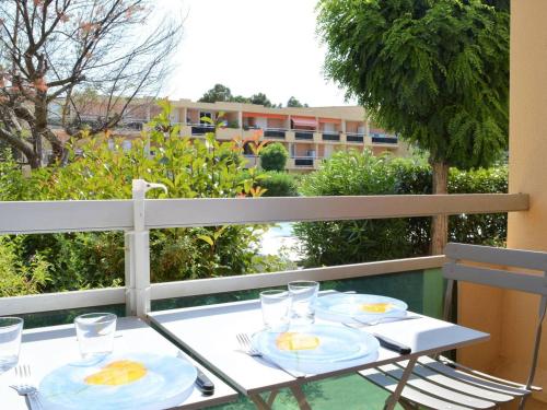 Appartement Bormes-les-Mimosas, 2 pièces, 4 personnes - FR-1-251-278