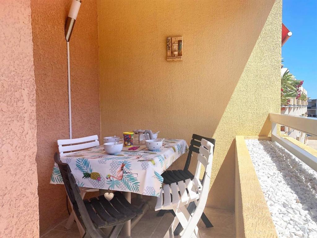 Appartement Bormes-les-Mimosas, 2 pièces, 4 personnes - FR-1-251-423 AVENUE DE LA MER COTE AZUR 5-Bat 12 - Apt N° 409 - 2ème étage, 83230 Bormes-les-Mimosas