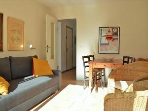 Appartement Bormes-les-Mimosas, 2 pièces, 4 personnes - FR-1-251-99
