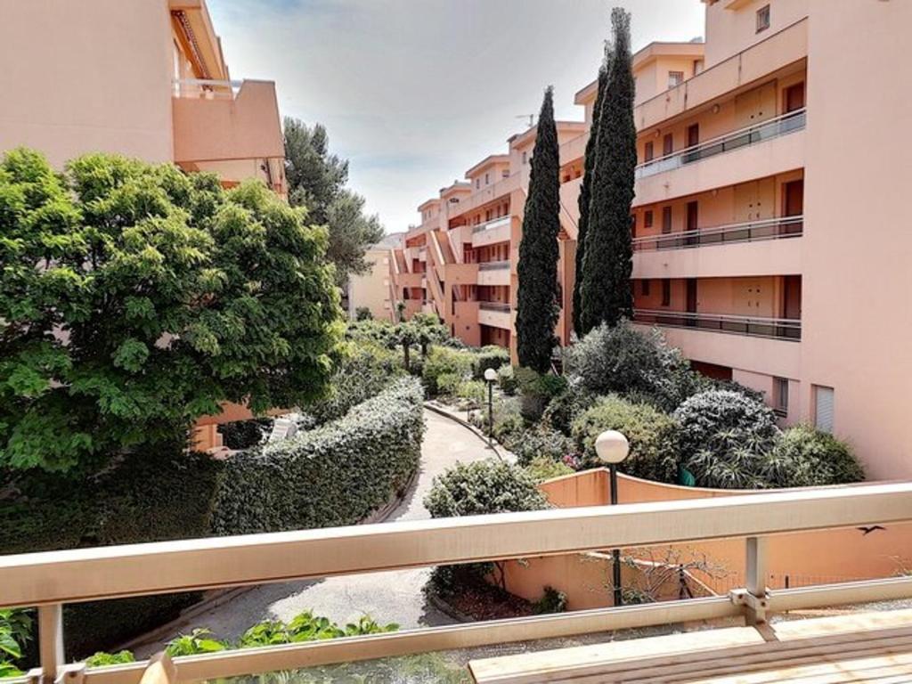 Appartement Appartement Bormes-les-Mimosas, 2 pièces, 4 personnes - FR-1-610-68 539 avenue de la Mer BAT E N°3 1er ETAGE 83230 Bormes-les-Mimosas