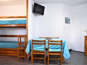 Appartement Bormes-les-Mimosas, 2 pièces, 5 personnes - FR-1-251-404