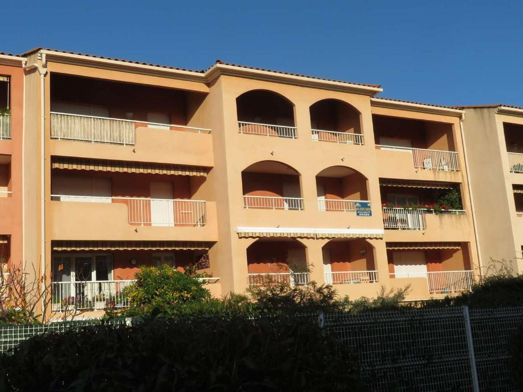 Appartement Bormes-les-Mimosas, 2 pièces, 5 personnes - FR-1-610-12 COR004 le Corail, Bat A, App N°22 2° 34 impasse du Josselet, 83230 Bormes-les-Mimosas