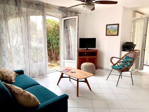 Appartement Bouzigues, 2 pièces, 4 personnes - FR-1-604-13