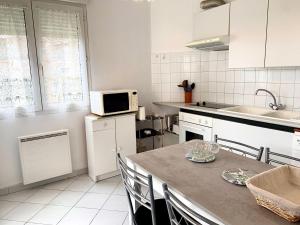 Appartement Appartement Bouzigues, 2 pièces, 4 personnes - FR-1-604-13 5 RUE DU MOULIN A VENT 34140 Bouzigues Languedoc-Roussillon