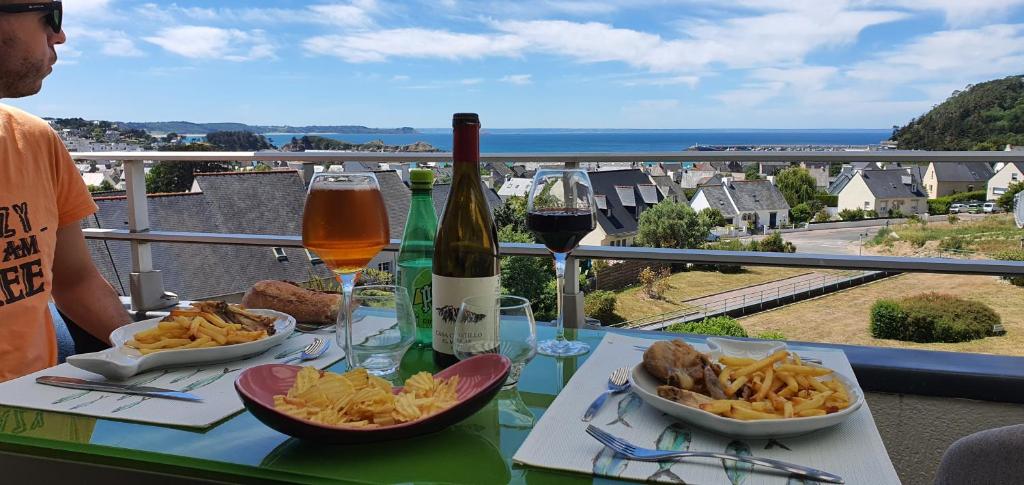 Appartement Bretagne vue mer sur les hauts d'Erquy Residence Coteaux Tu Es Roc. Bâtiment C.  1Etage Gauche 10 Rue de la Closerie, 22430 Erquy