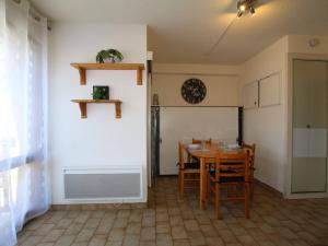 Appartement Appartement Briançon, 1 pièce, 2 personnes - FR-1-330C-47 8 Rue Barthélémy Chaix -  - 05100 Briançon Provence-Alpes-Côte d\'Azur