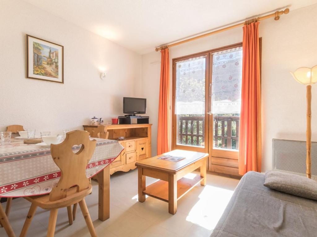 Appartement Briançon, 1 pièce, 4 personnes - FR-1-330C-87 44 Avenue De Savoie -  -, 05100 Briançon