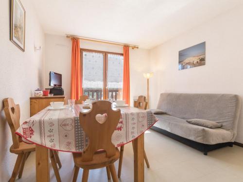 Appartement Briançon, 1 pièce, 4 personnes - FR-1-330C-87