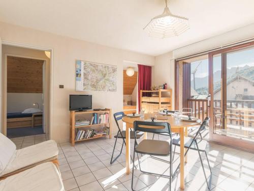 Appartement Briançon, 2 pièces, 6 personnes - FR-1-330C-60