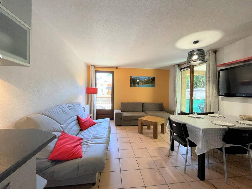 Appartement Appartement Briançon, 3 pièces, 6 personnes - FR-1-330C-134 APPARTEMENT N°114 - 1er ETAGE AVENUE MAURICE PETSCHE 05100 Briançon