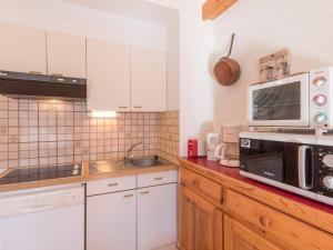 Appartement Appartement Briançon, 3 pièces, 6 personnes - FR-1-330C-15 Avenue Maurice Petsche -  - 05100 Briançon Provence-Alpes-Côte d\'Azur