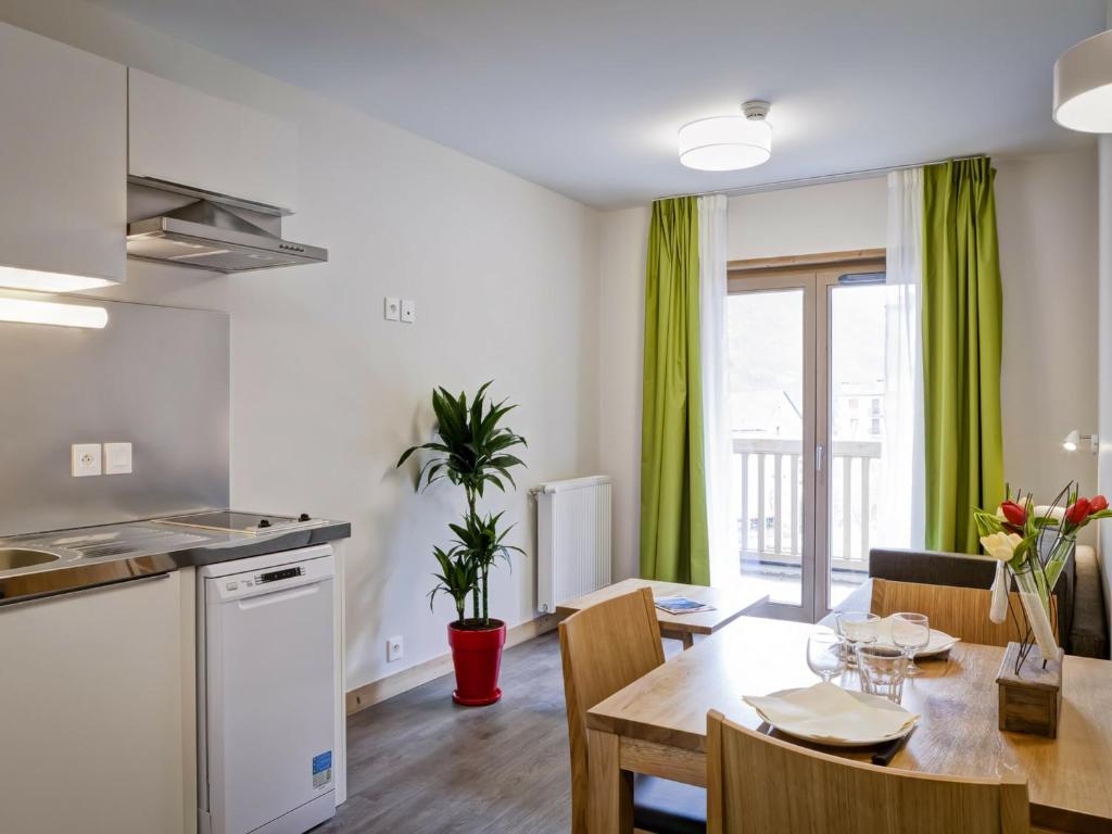 Appartement Brides-les-Bains, 2 pièces, 4 personnes - FR-1-512-63 Avenue Greyffier de Bellecombe, 73570 Brides-les-Bains