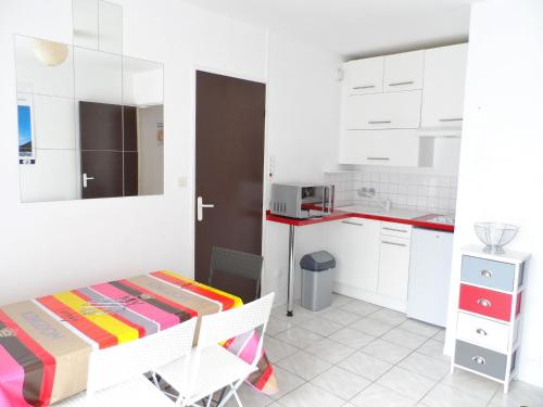 Appartement Cabourg, 2 pièces, 4 personnes - FR-1-487-168