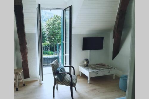 Appartement calme et chaleureux, montagne et cures