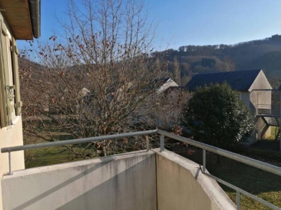 Appartement calme et propre La Falque, 12130 Saint-Geniez-dʼOlt