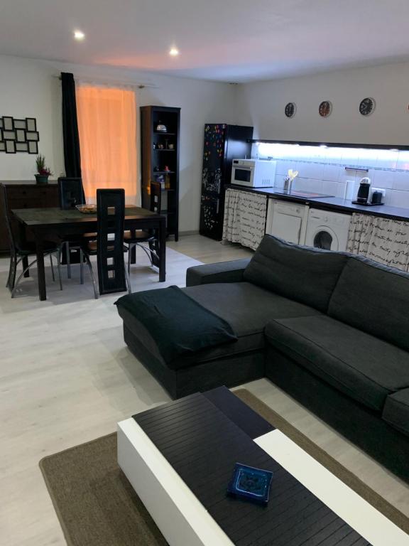 Appartement Appartement Calme et spacieux centre ville 1 Rue de la Mairie 59164 Marpent