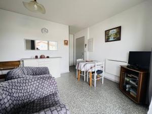 Appartement Cambo-les-Bains, 1 pièce, 2 personnes - FR-1-495-16