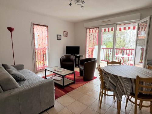 Appartement Cambo-les-Bains, 2 pièces, 2 personnes - FR-1-495-103