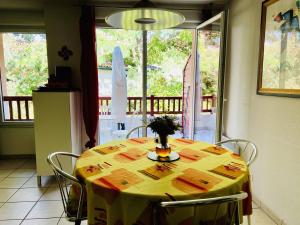 Appartement Cambo-les-Bains, 2 pièces, 2 personnes - FR-1-495-107