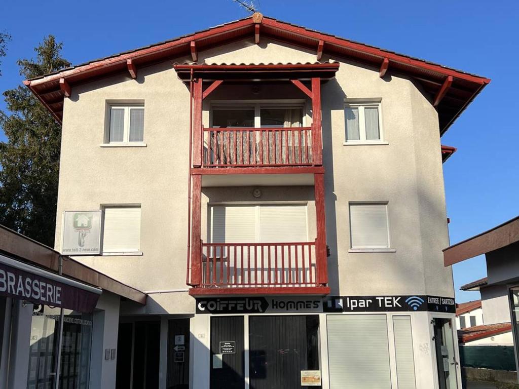 Appartement Cambo-les-Bains, 2 pièces, 2 personnes - FR-1-495-112 3 allée Anne de Neubourg, 64250 Cambo-les-Bains