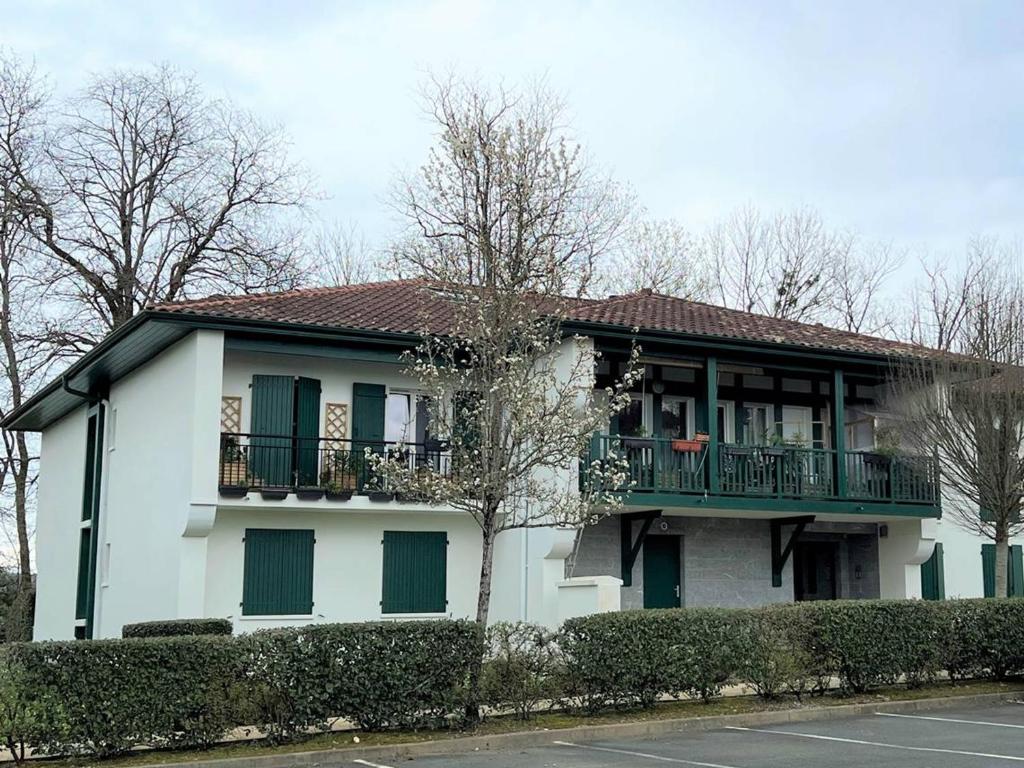 Appartement Cambo-les-Bains, 2 pièces, 2 personnes - FR-1-495-25 Chemin Antxuberroa Domaine de Balentria, 64250 Cambo-les-Bains