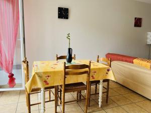 Appartement Cambo-les-Bains, 2 pièces, 2 personnes - FR-1-495-36